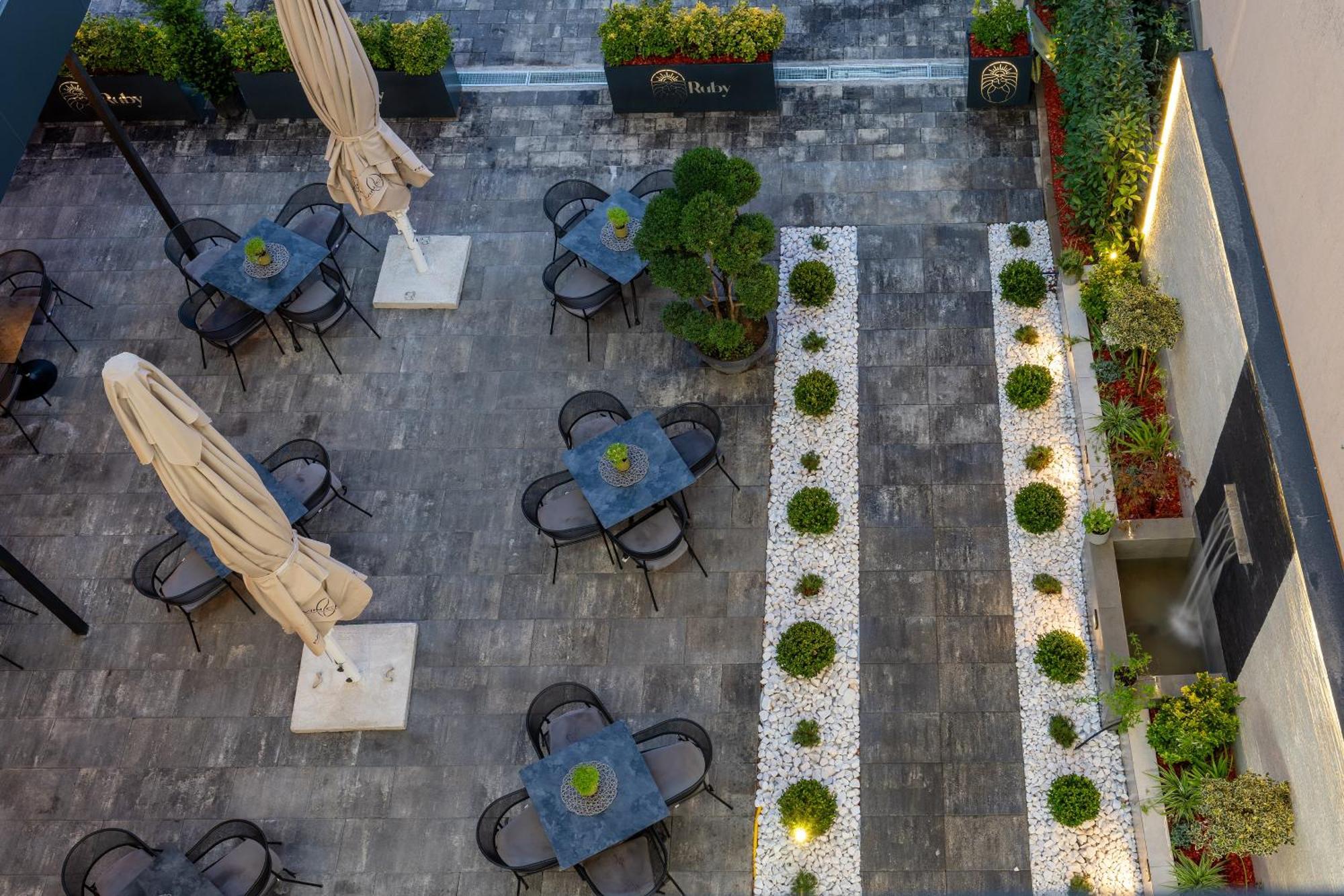 Ruby Hotel Prishtina Prishtinë Luaran gambar