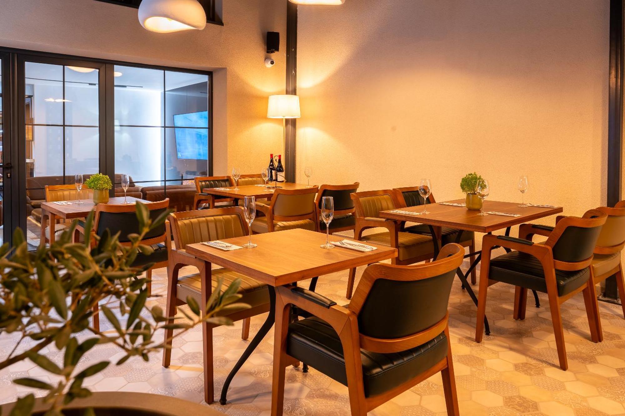 Ruby Hotel Prishtina Prishtinë Luaran gambar