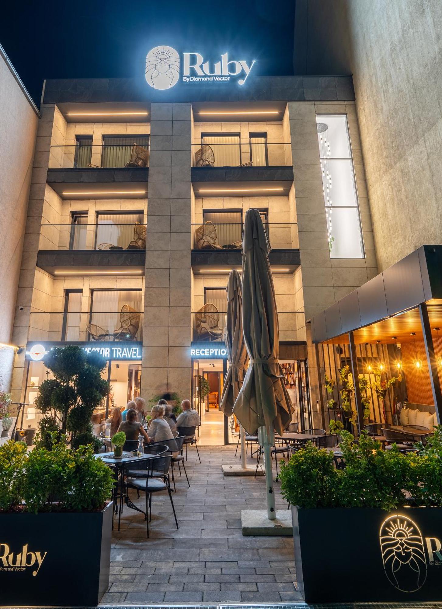 Ruby Hotel Prishtina Prishtinë Luaran gambar
